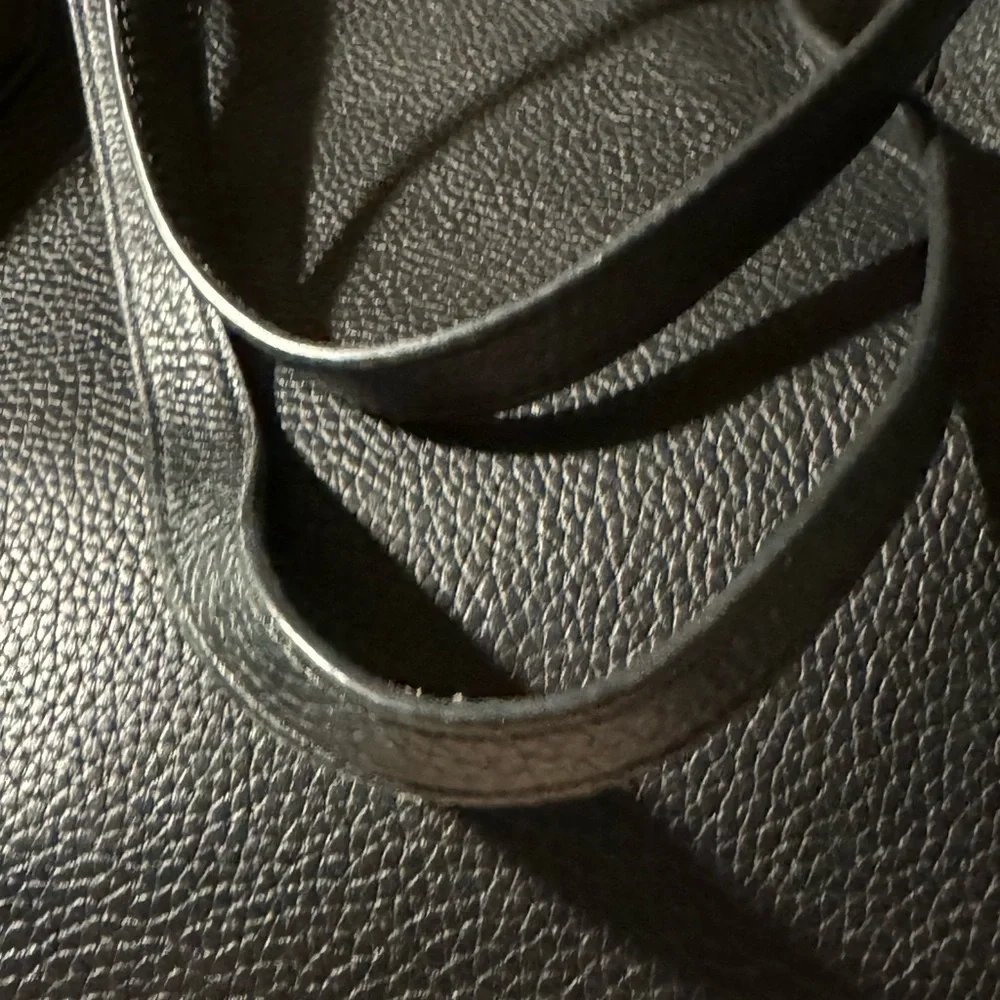 Tory Burch Pebbled leather handbag